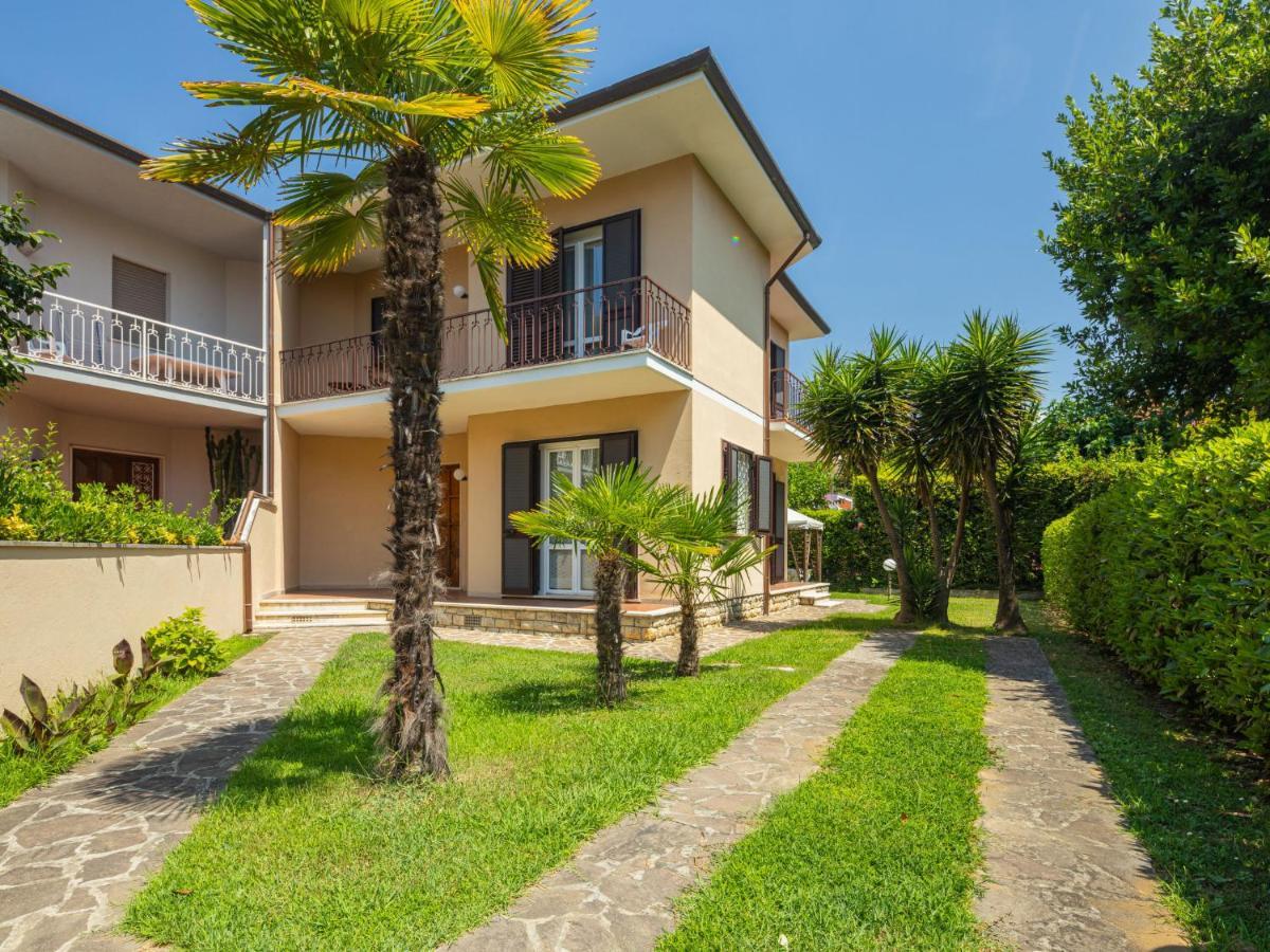 Holiday Home Antonia By Interhome Marina di Pietrasanta Bagian luar foto